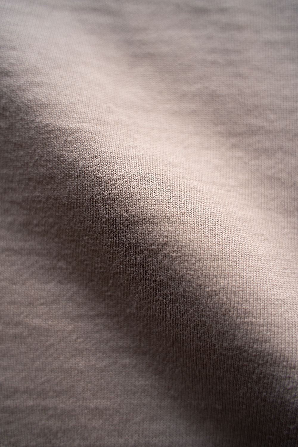 【ラスト1点】【22SS】オーガニックスビンコットンスプリットヨークTシャツ(DUSTY BROWN)