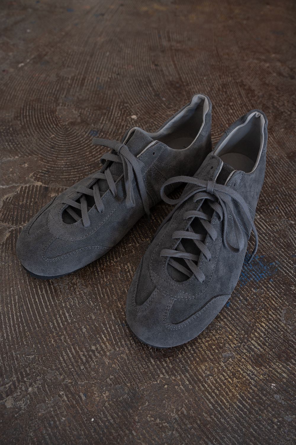 【26AW】REPRODUCTION OF FOUND×STILL BY HAND Sneaker '26 スウェードスニーカー(CHARCOAL)