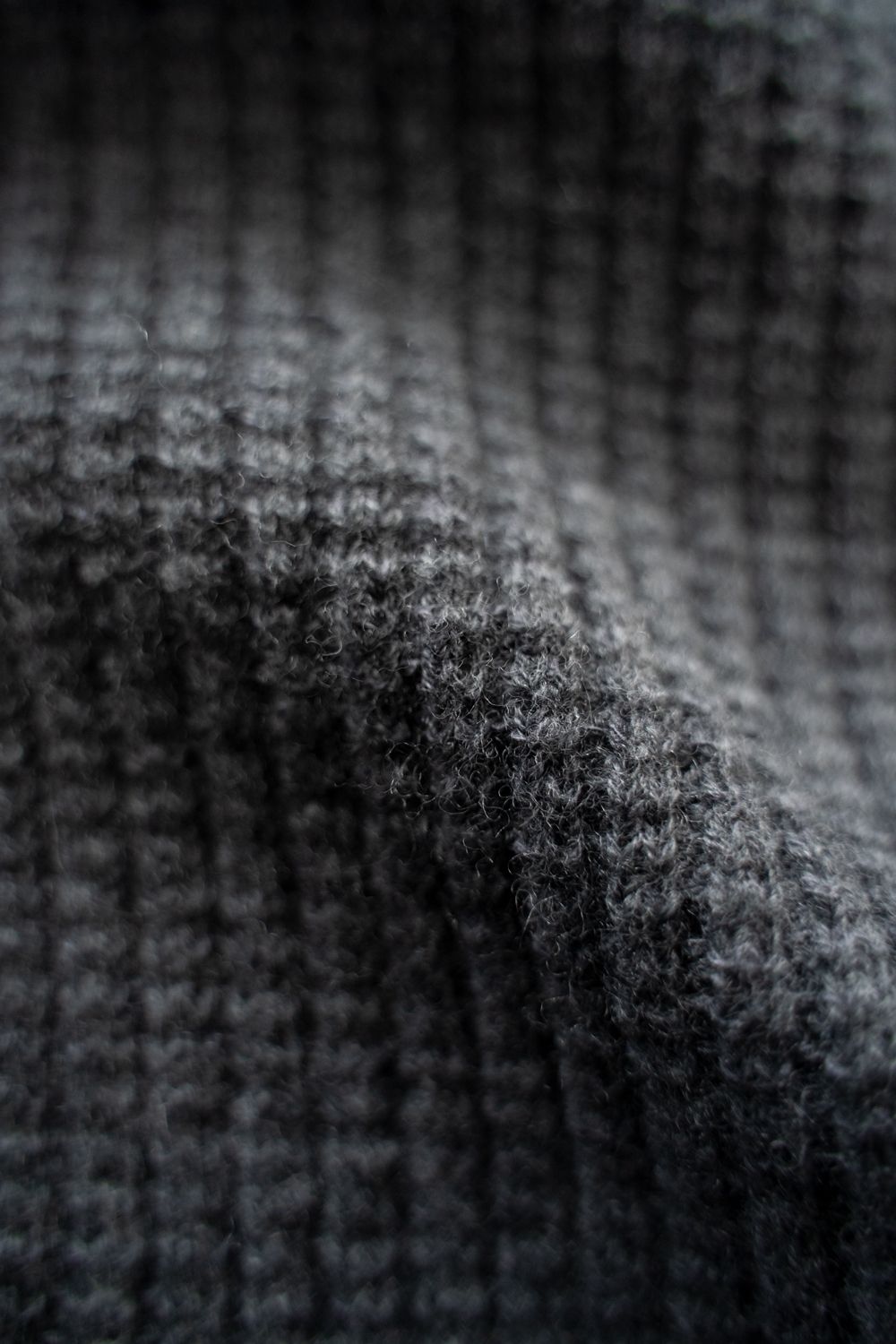 【25AW】ウール×シルクハイネックニット(GREY)