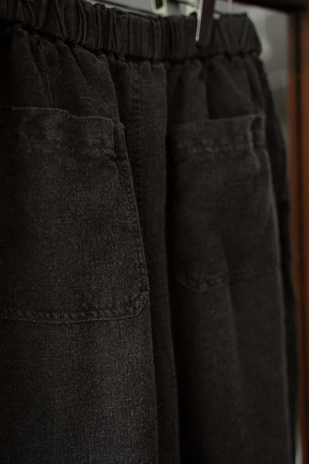 起毛大麻パンツ(炭)