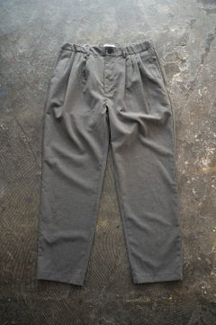 【ラスト1点】【23SS】強撚ポリエステル4タックイージースラックス(GRAY)