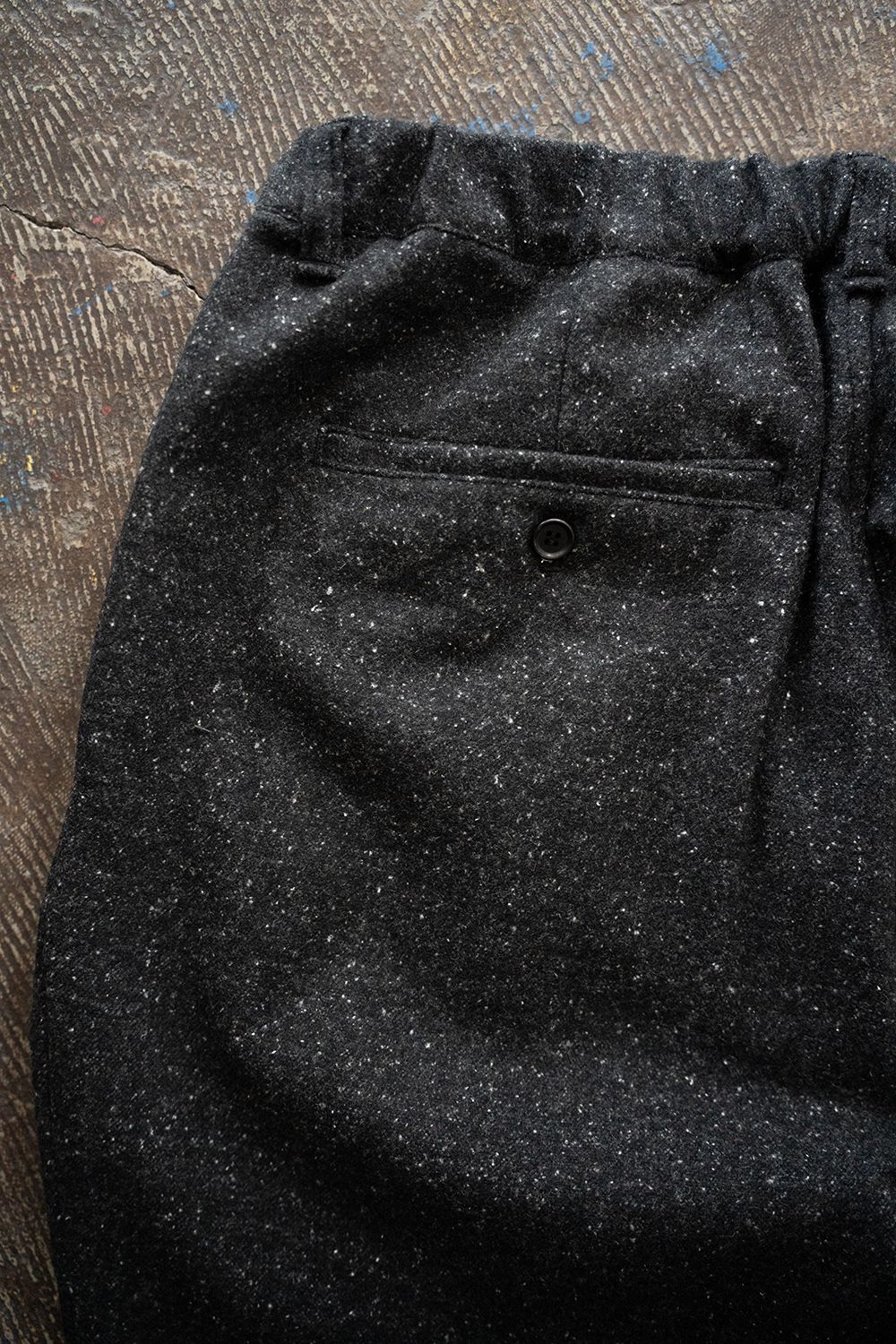 【25AW】5者混ネップツイードスラックス(CHARCOAL)