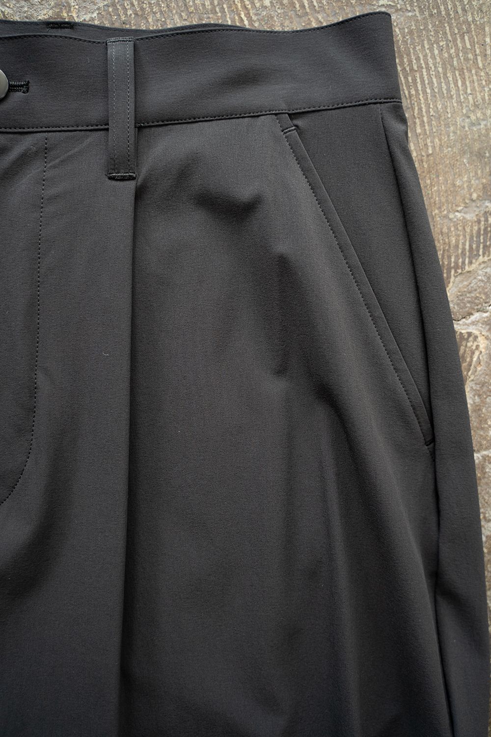 【25SS】1-Tack Nylon Trousers/1タックナイロントラウザーズ(BLACK)