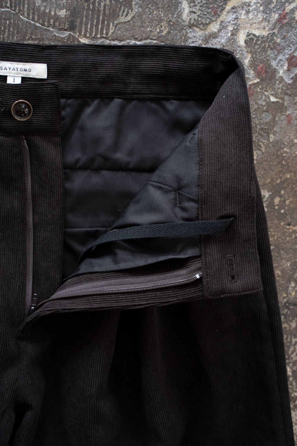 【26AW】2-Tack Corduroy Baggy Trousers/2タックコーデュロイバギートラウザーズ(BROWN)
