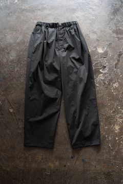 【26SS】ストレッチナイロンテーパードパンツ(CHARCOAL)