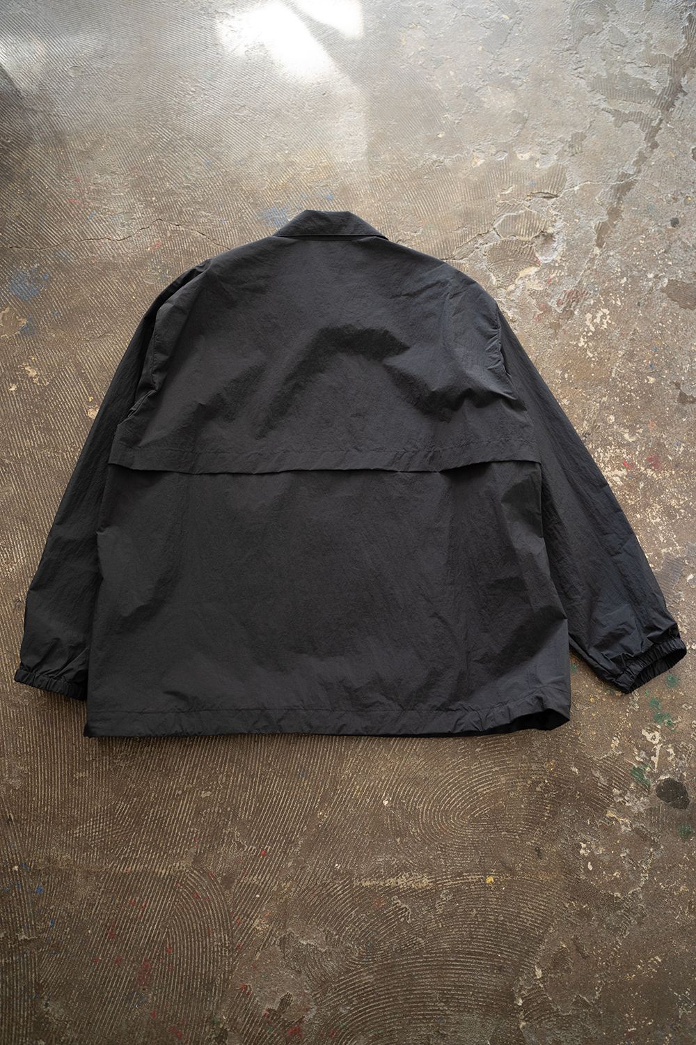 【ラスト1点】【24AW】撥水ナイロンパッカブルアノラック(BLACK)