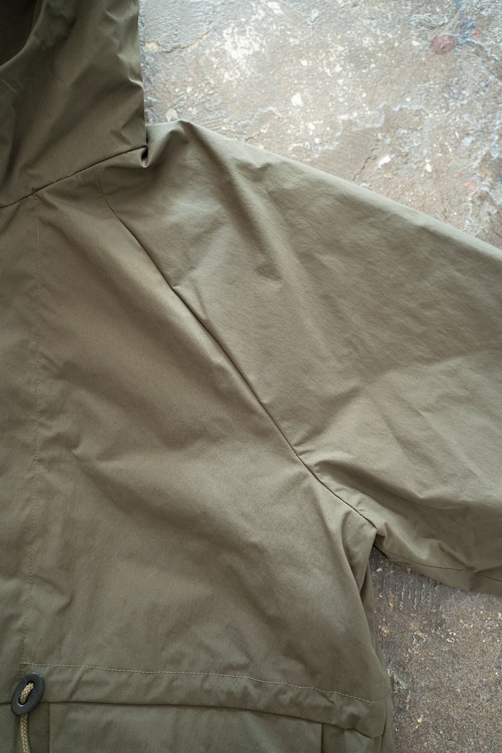【ラスト1点】【22AW】ソロテックスフーデッドブルゾン(OLIVE)