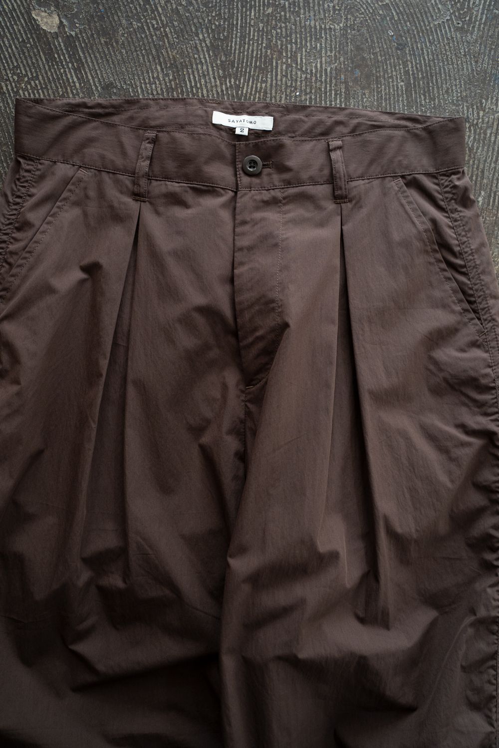 【26SS】2-Tack Puckering Wide Pants/2タックパッカリングワイドパンツ(BROWN)