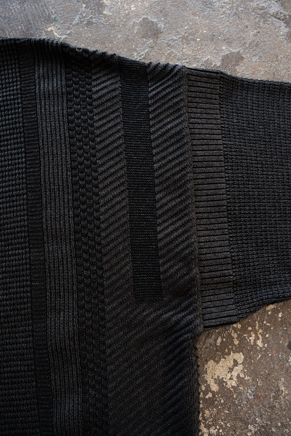 【26AW】Shinryo Cardigan(BLACK)
