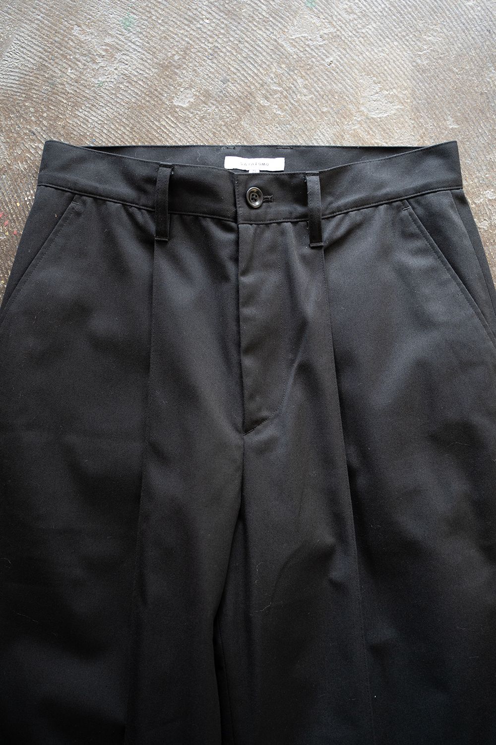 【ラスト1点】【24AW】1-Tack Baggy Trousers/1タックバギートラウザーズ(BLACK)