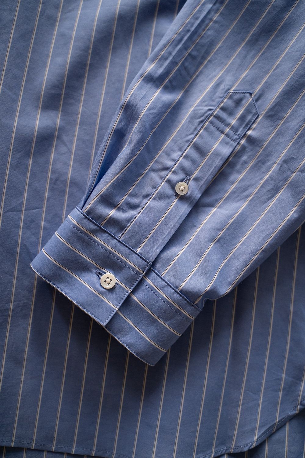 【ラスト1点】【25SS】ブロードレギュラーカラーシャツ(BLUE STRIPE)