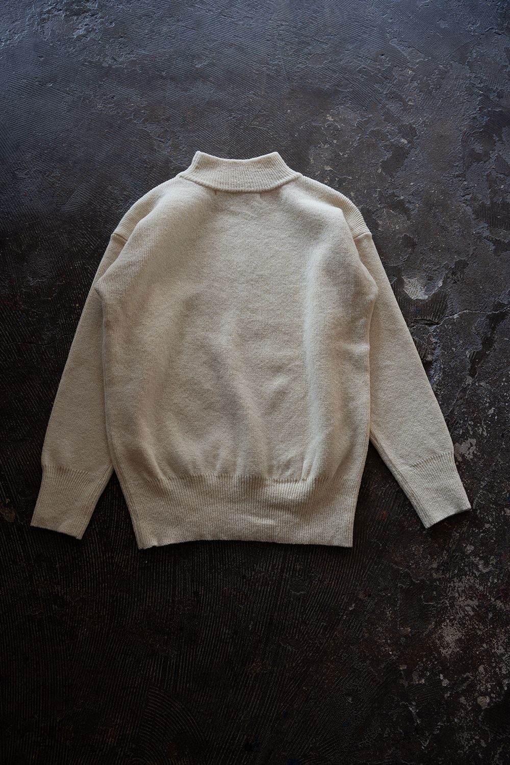 Hard twisted Shetlandwool GOB sweater(WHITE)