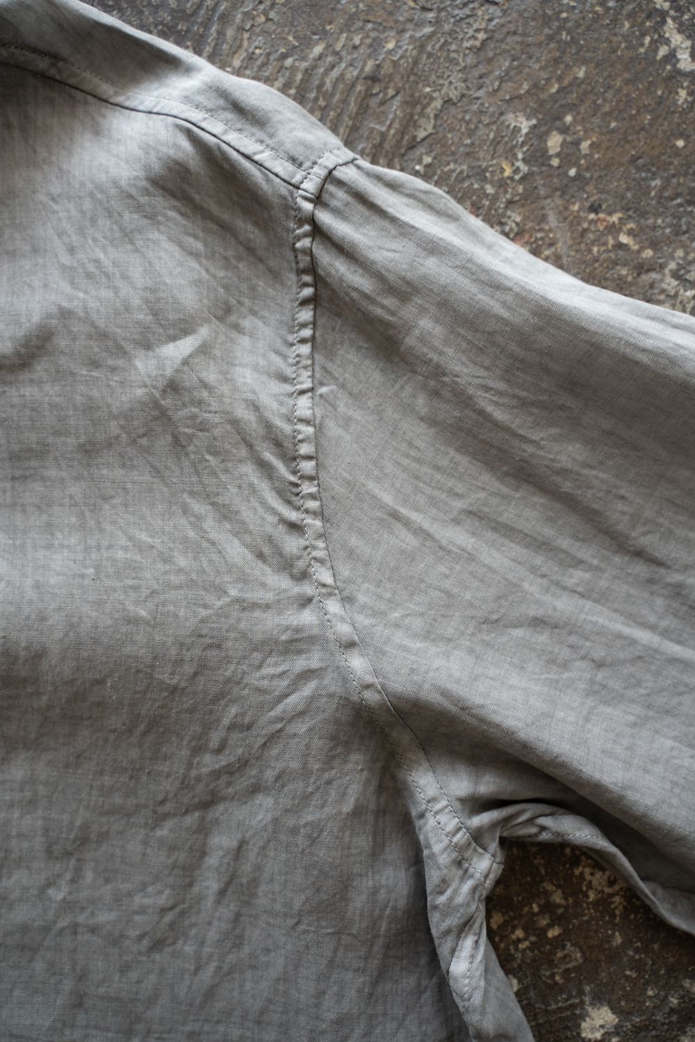 ラミーシルクシャツ(松煙)