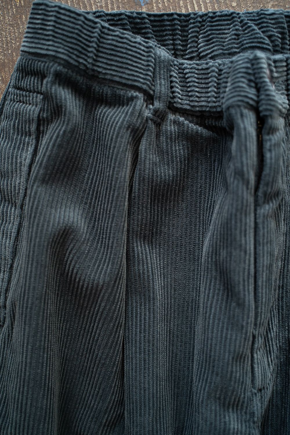【ラスト1点】【24AW】太畝コーデュロイイージーパンツ(TEAL BLUE)