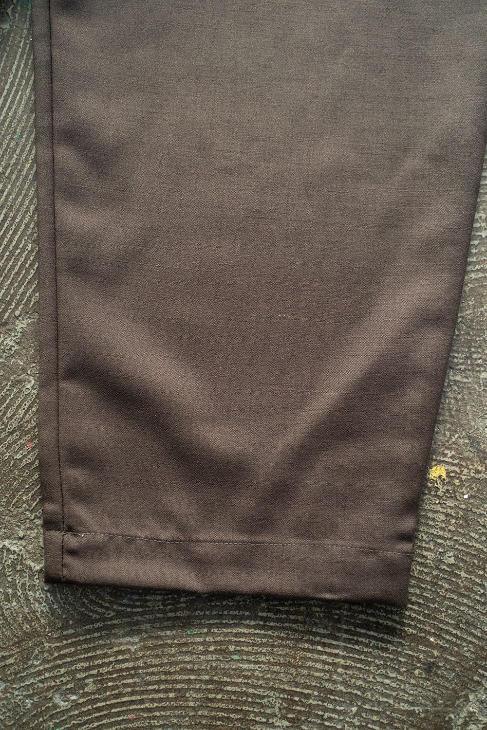 【25AW】モヘア混2タックイージーパンツ(DARK BROWN)