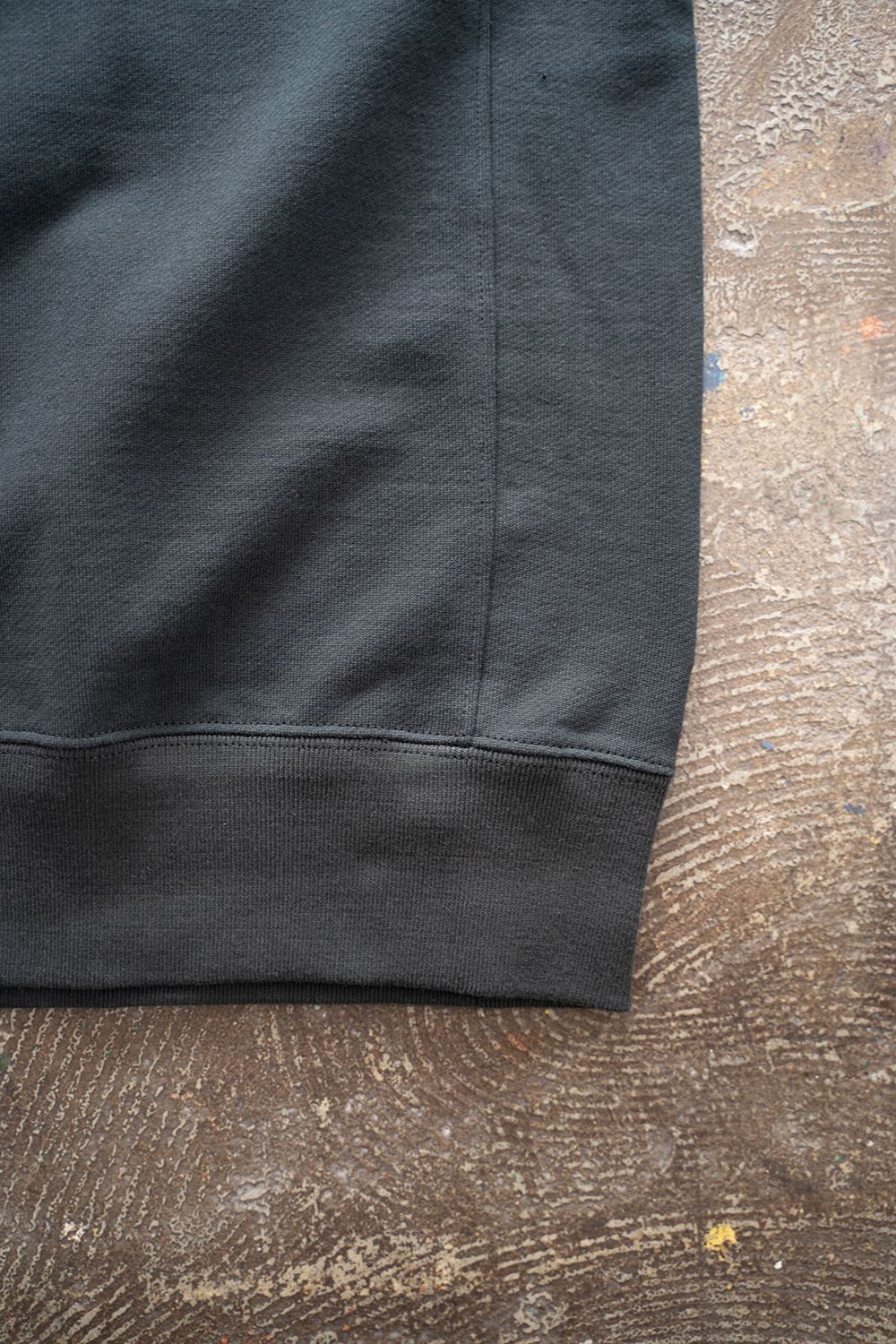 【ラスト1点】【23AW】ピボットスリーブプルオーバースウェット(BLACK NAVY)