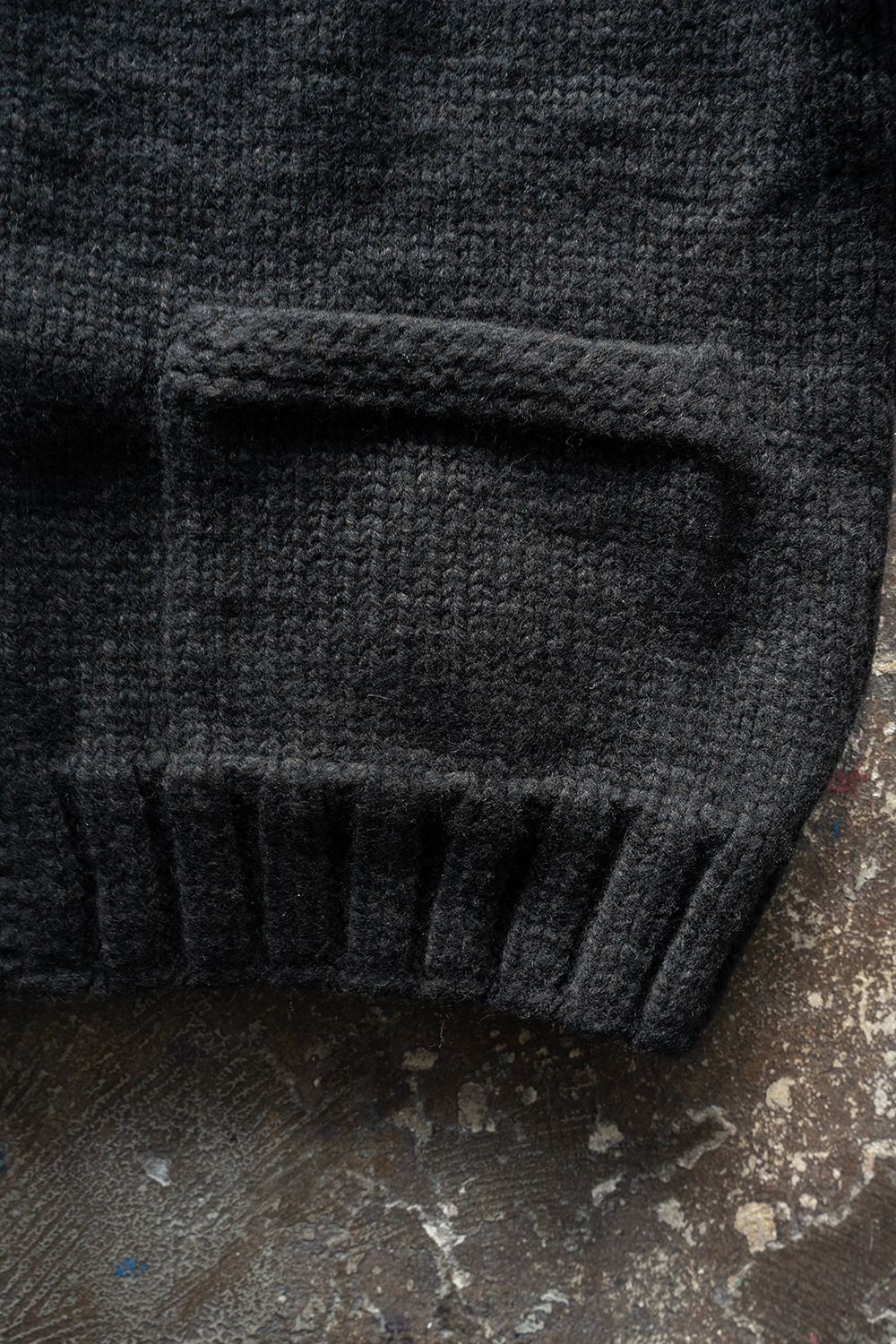 【ラスト1点】yak/lambs multi ply HAND KNITTING cowichan sweater(BLACK)