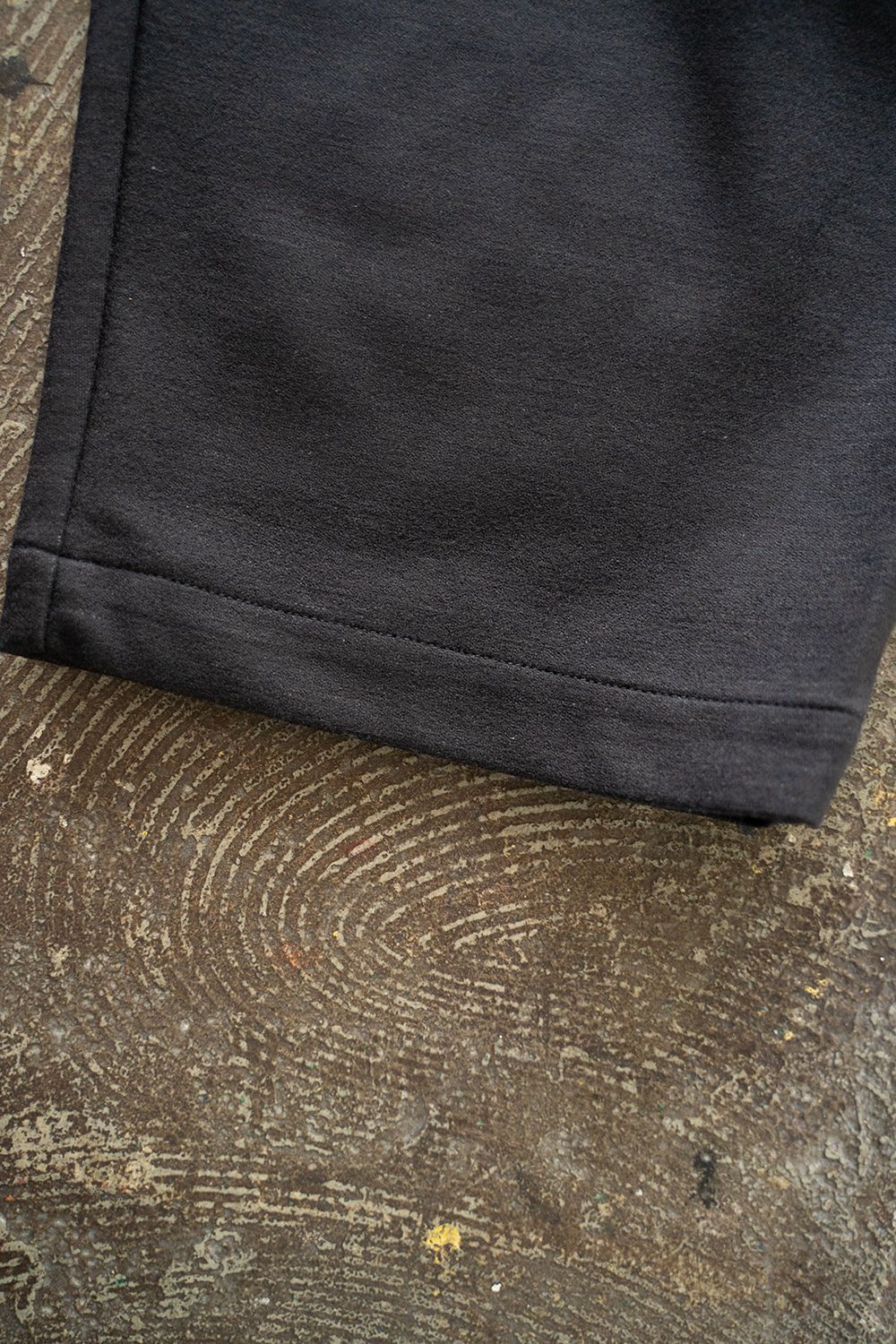 【ラスト1点】【24AW】ウールジャージー2タックイージーパンツ(BLACK NAVY)
