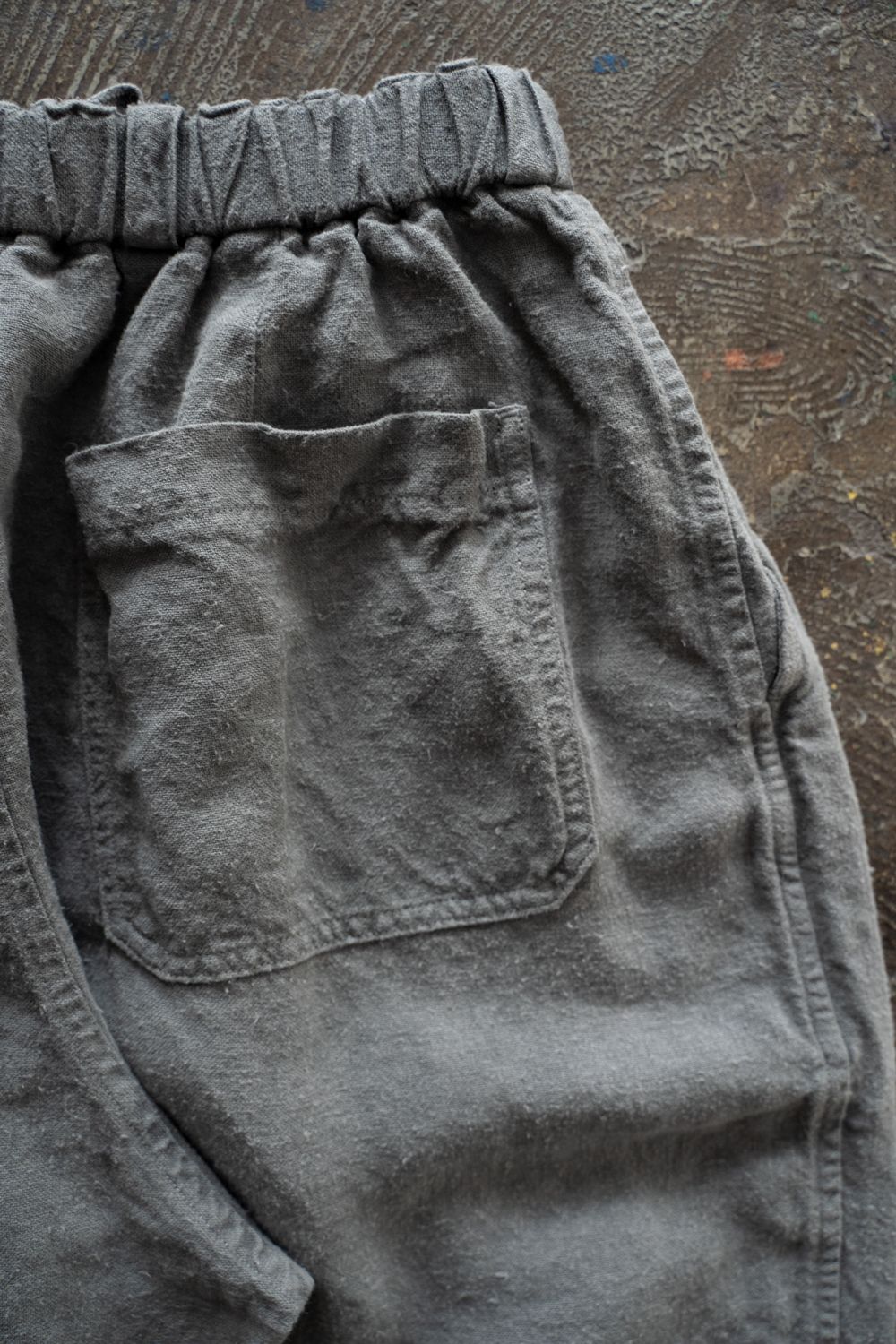 起毛大麻パンツ(薄炭)