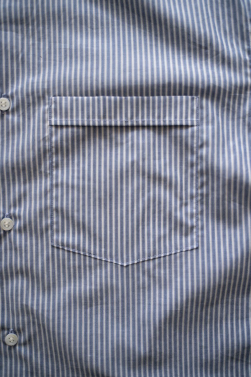 【ラスト1点】【25SS】極小襟ストライプシャツ(NAVY)