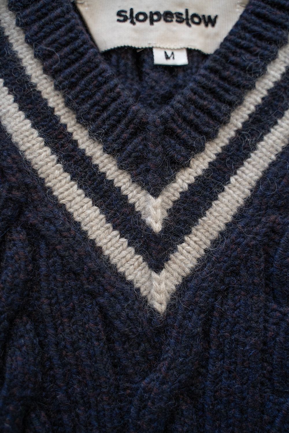 【ラスト1点】camel/cashmere HAND KNITTING cricket sweater(NAVY)