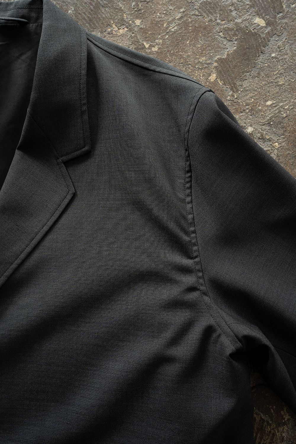 【ラスト1点】【26AW】モヘア混2Bジャケット(CHARCOAL)