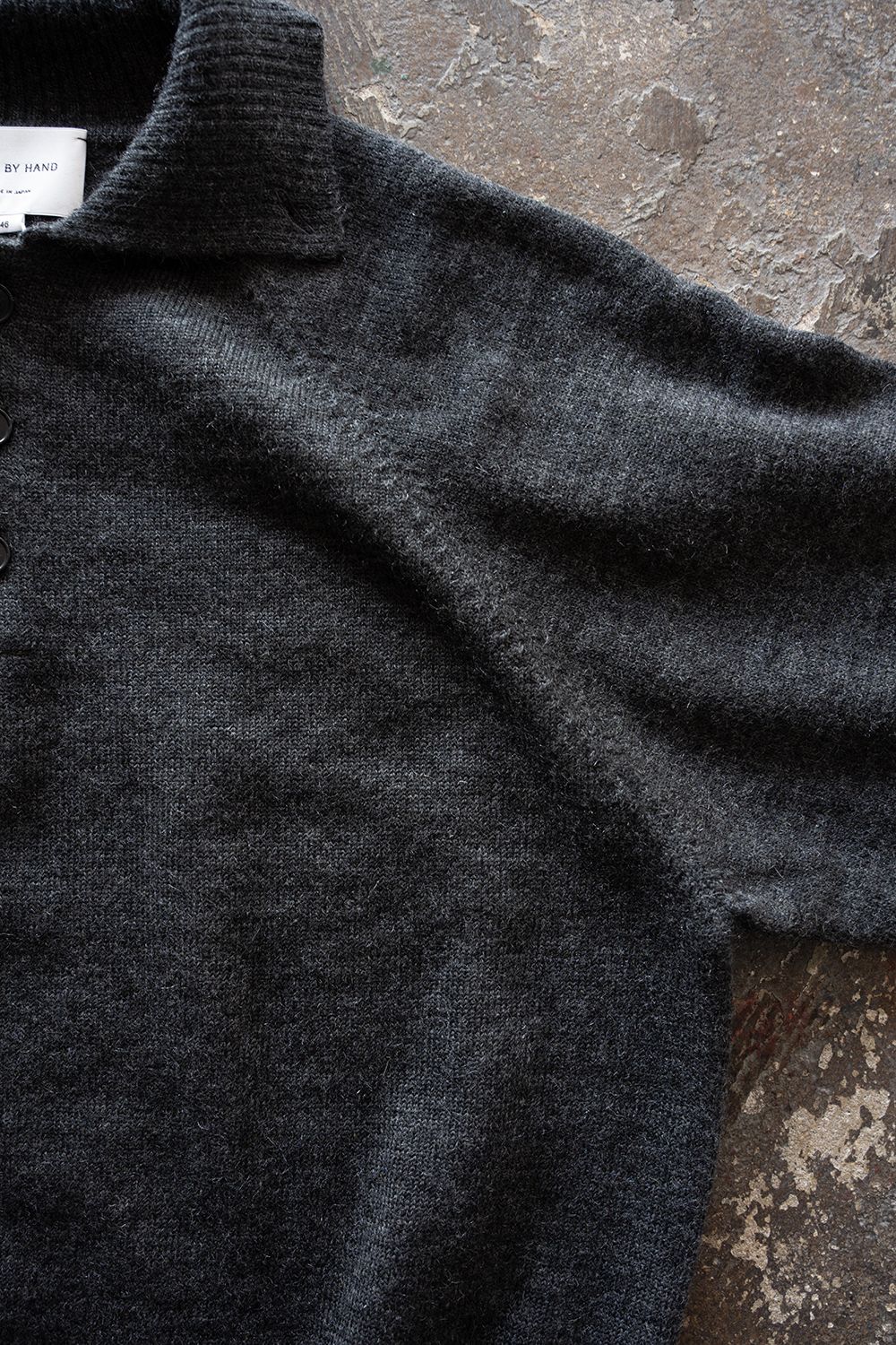 【26AW】モヘア混10Gニットポロ(CHARCOAL)