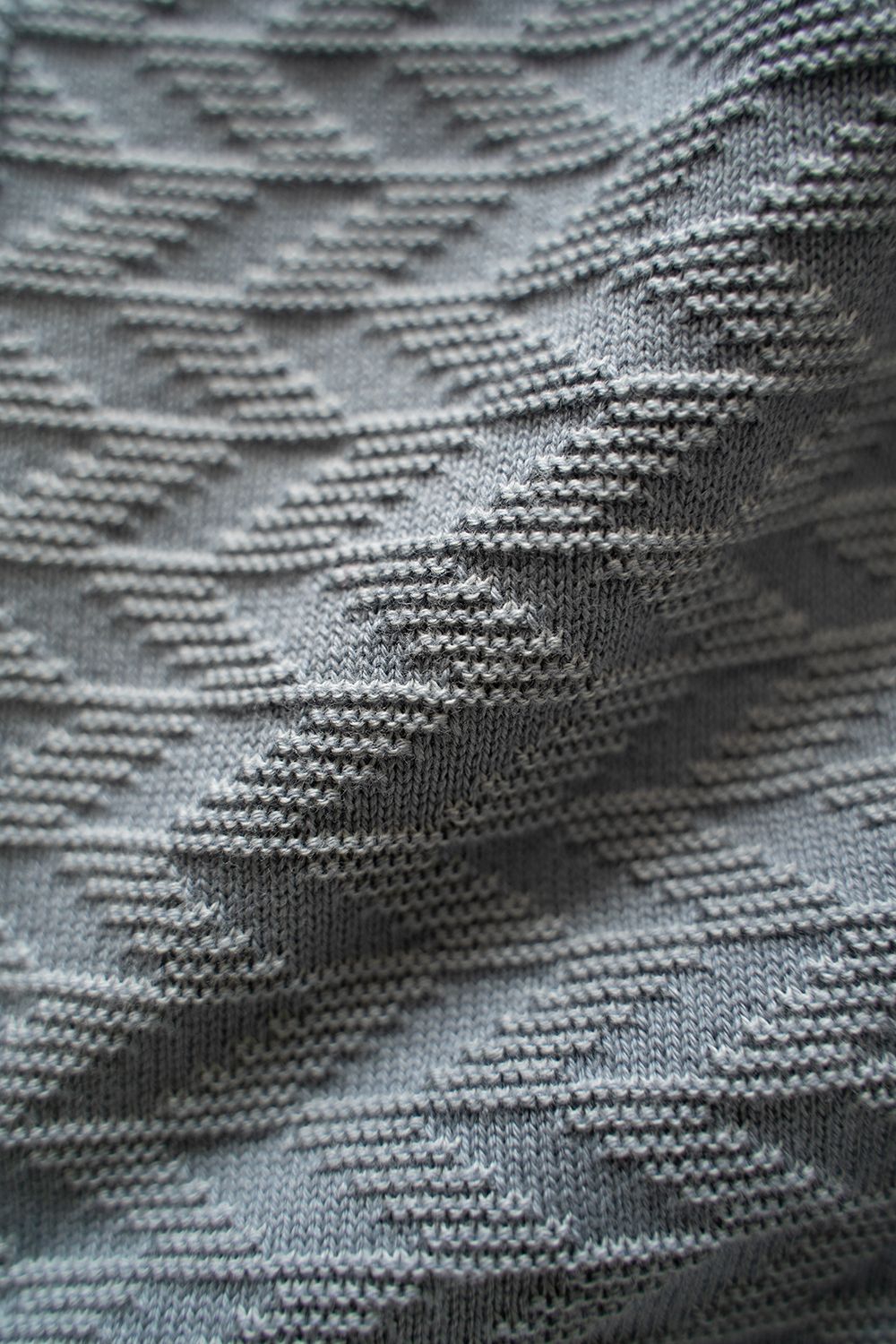 YASHIKI - Harukaze Henley Knit(PALE BLUE) | Salty