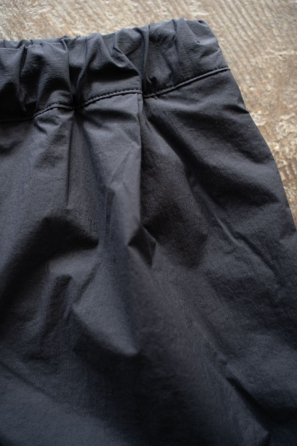 【ラスト1点】【25SS】ストレッチナイロンイージーパンツ(NAVY)
