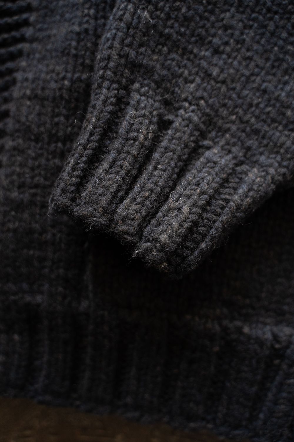 【ラスト1点】yak/lambs multi ply HAND KNITTING cowichan sweater(DARK NAVY)