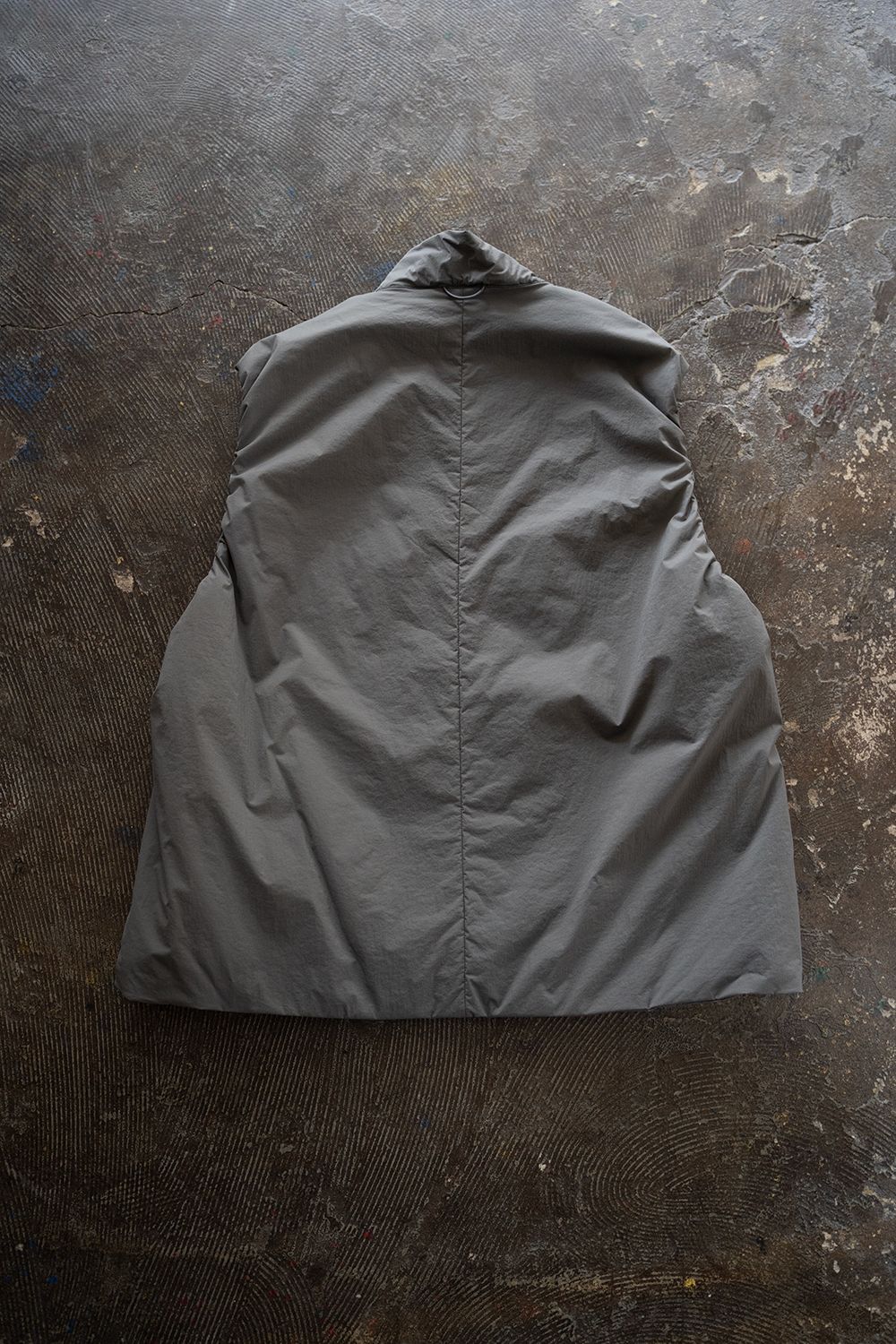 【ラスト1点】【24AW】シンサレートプルオーバーベスト(SLATE GRAY)