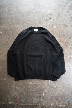 【25AW】ダメージクルーネックニット(DARK CHARCOAL)