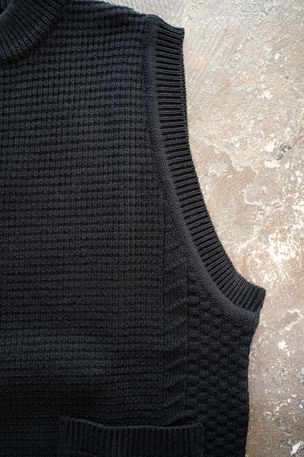 YASHIKI - 【ラスト1点】【22AW】Yukiiro Vest(BLACK) | Salty