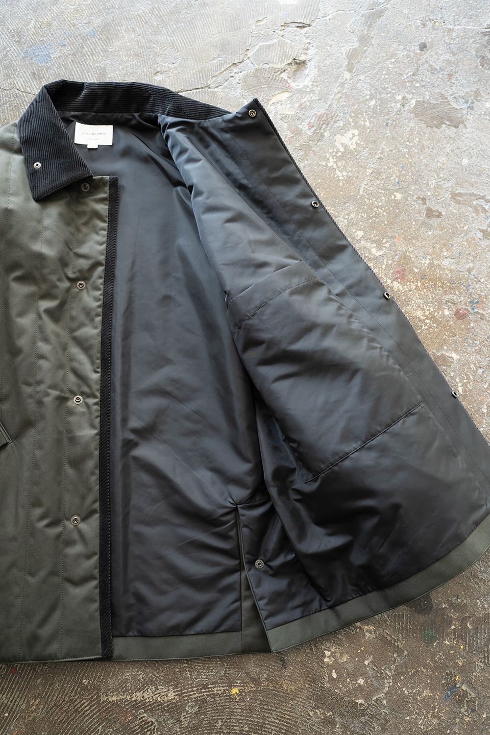 【25AW】コーデュロイ切り替えシンサレートキルティングブルゾン(GREEN CHARCOAL)