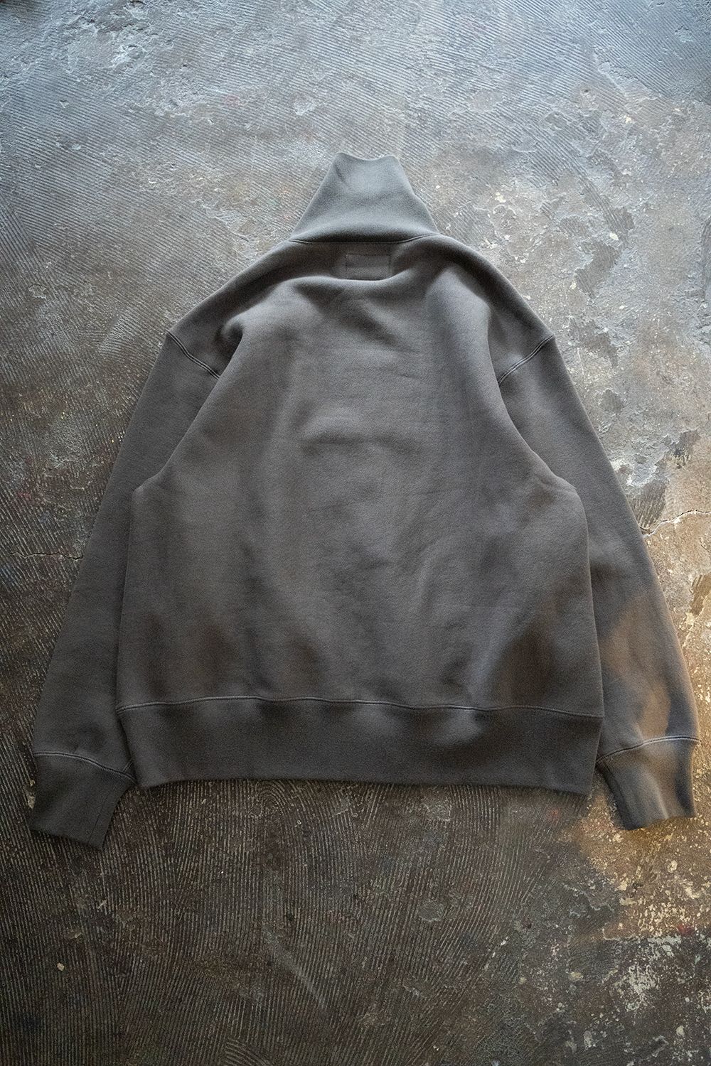 STILL BY HAND - 【ラスト1点】【24AW】ハーフジッププル