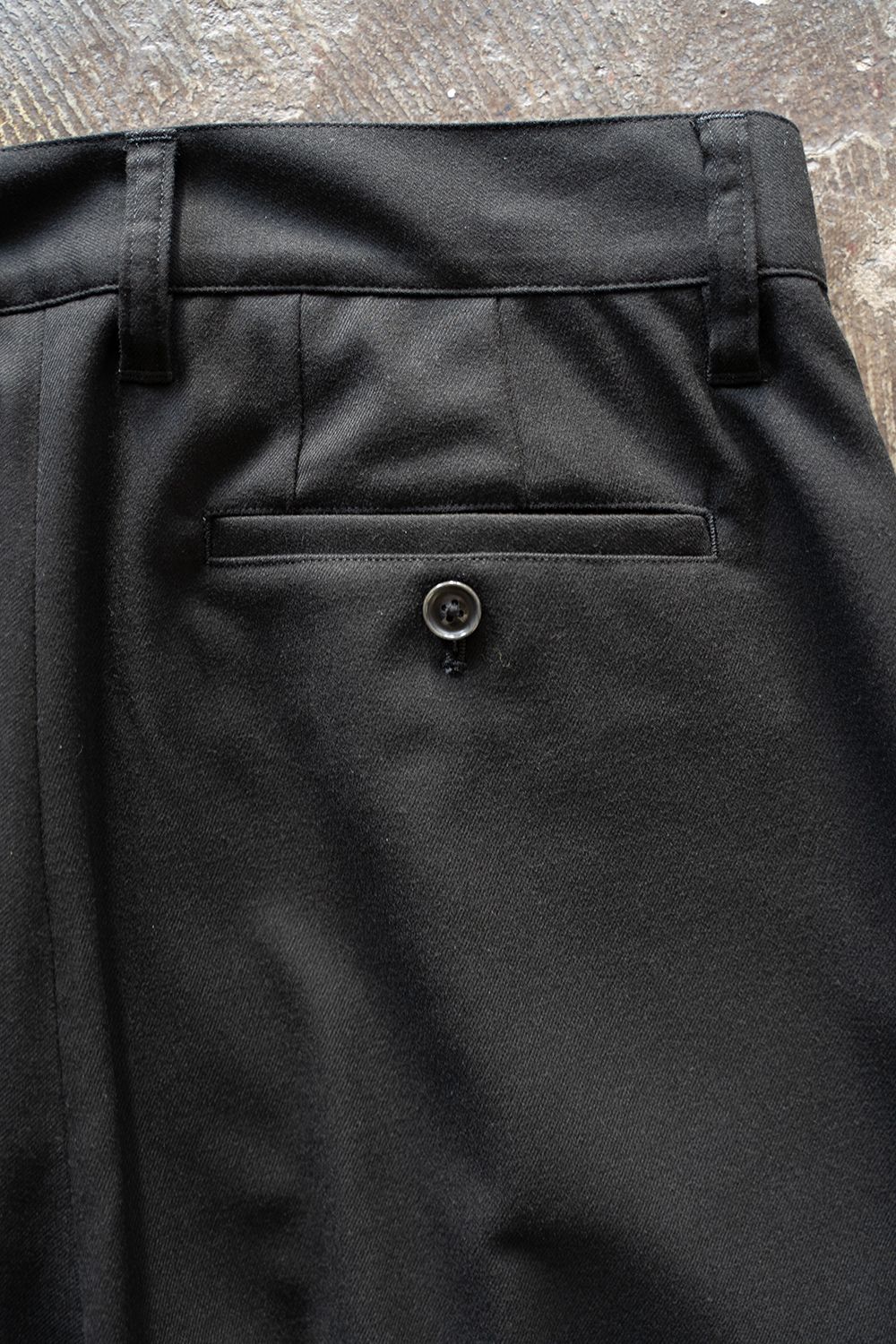 【ラスト1点】【24AW】1-Tack Wide Trousers/1タックワイドトラウザーズ(BLACK)