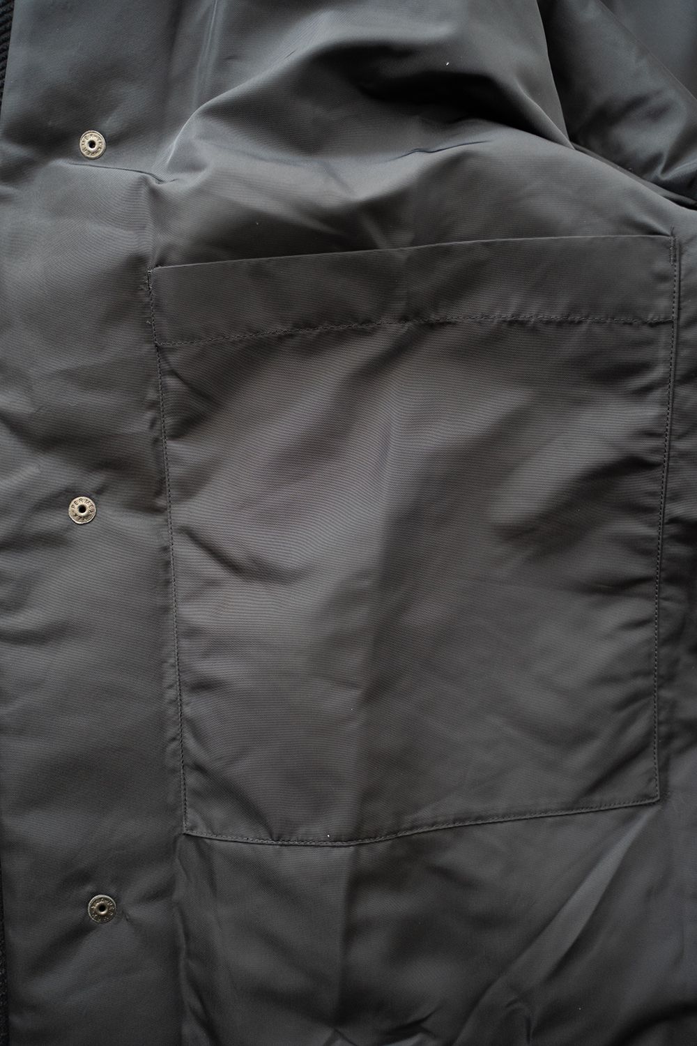 【25AW】コーデュロイ切り替えシンサレートキルティングブルゾン(BLACK)
