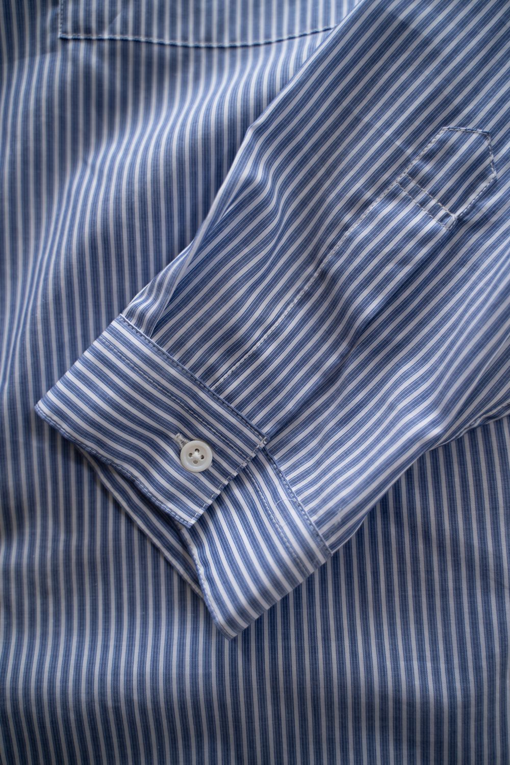 【26SS】両胸ポケットバンドカラーストライプシャツ(NAVY)