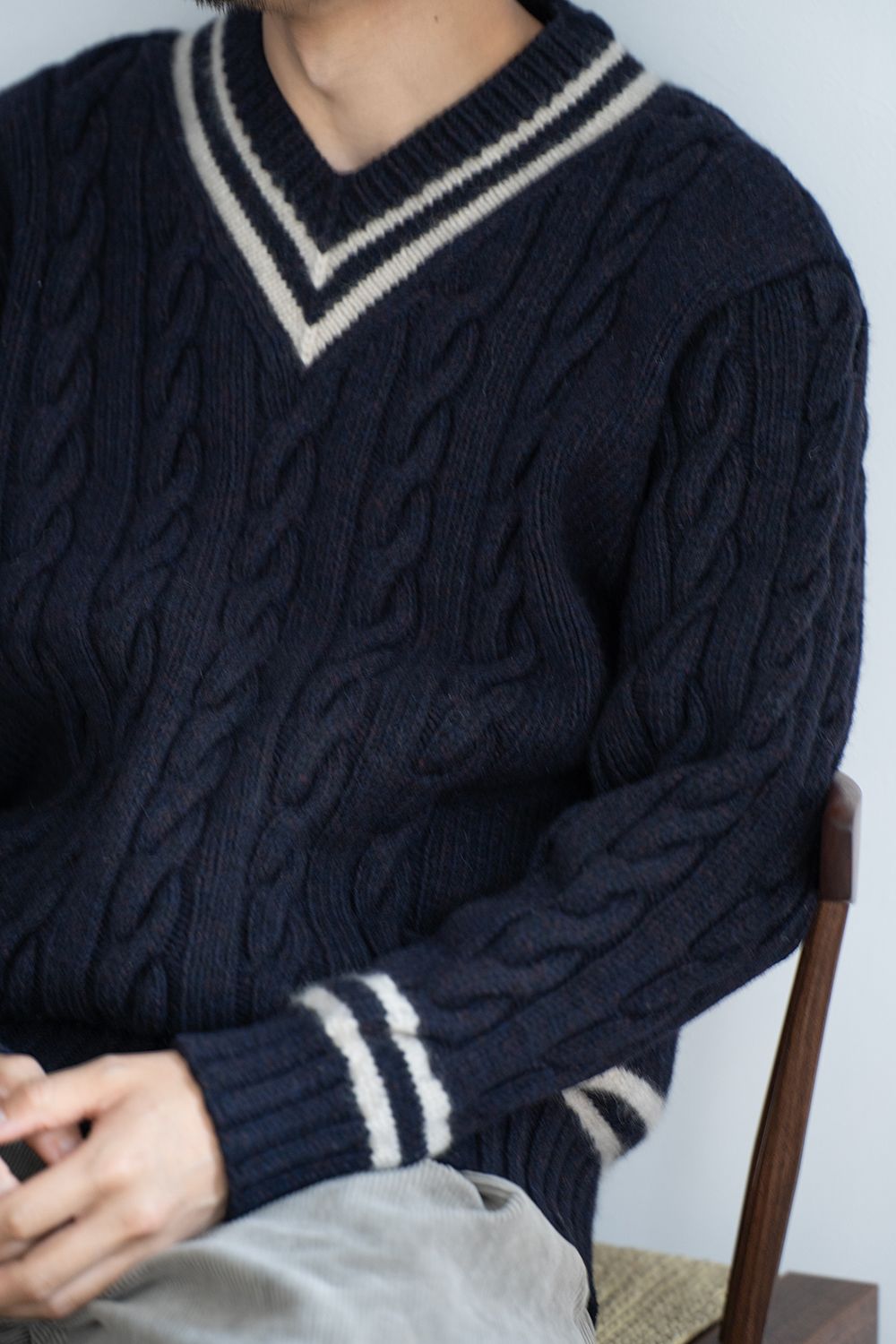 【ラスト1点】camel/cashmere HAND KNITTING cricket sweater(NAVY)