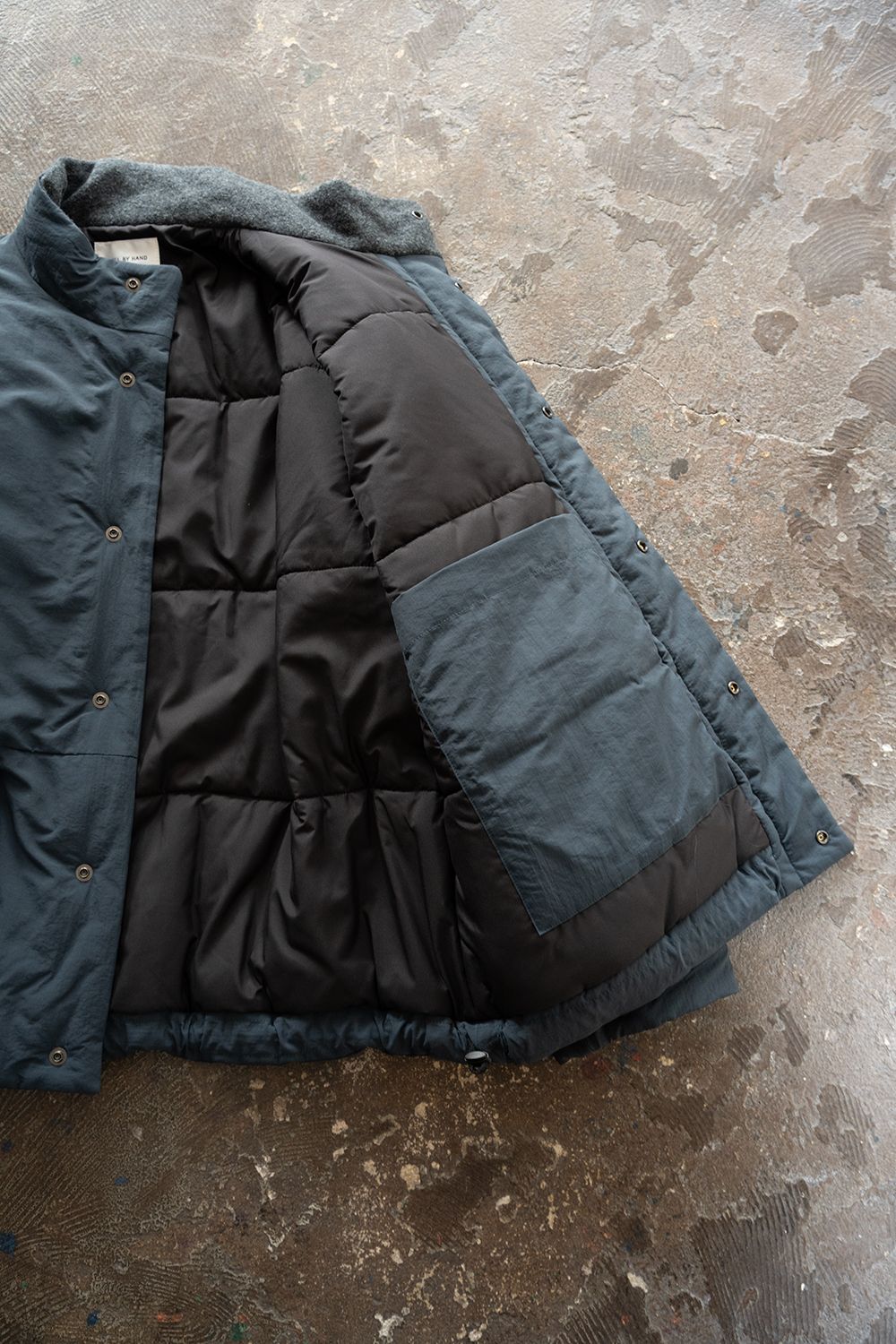 【25AW】シンサレートスタンドカラーブルゾン(TEAL BLUE)