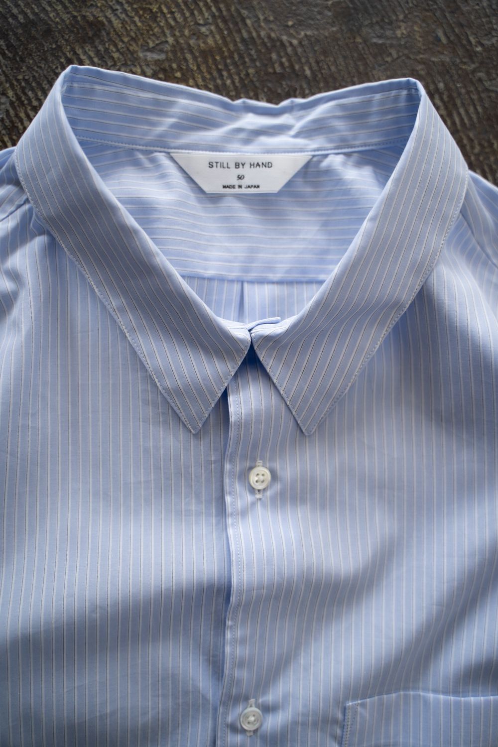【ラスト1点】【25AW】ブロードレギュラーカラーシャツ(BLUE STRIPE)