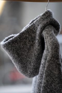 【ラスト1点】brushed yak/Shetland wool hoodie balaclava(BLACK MIX)