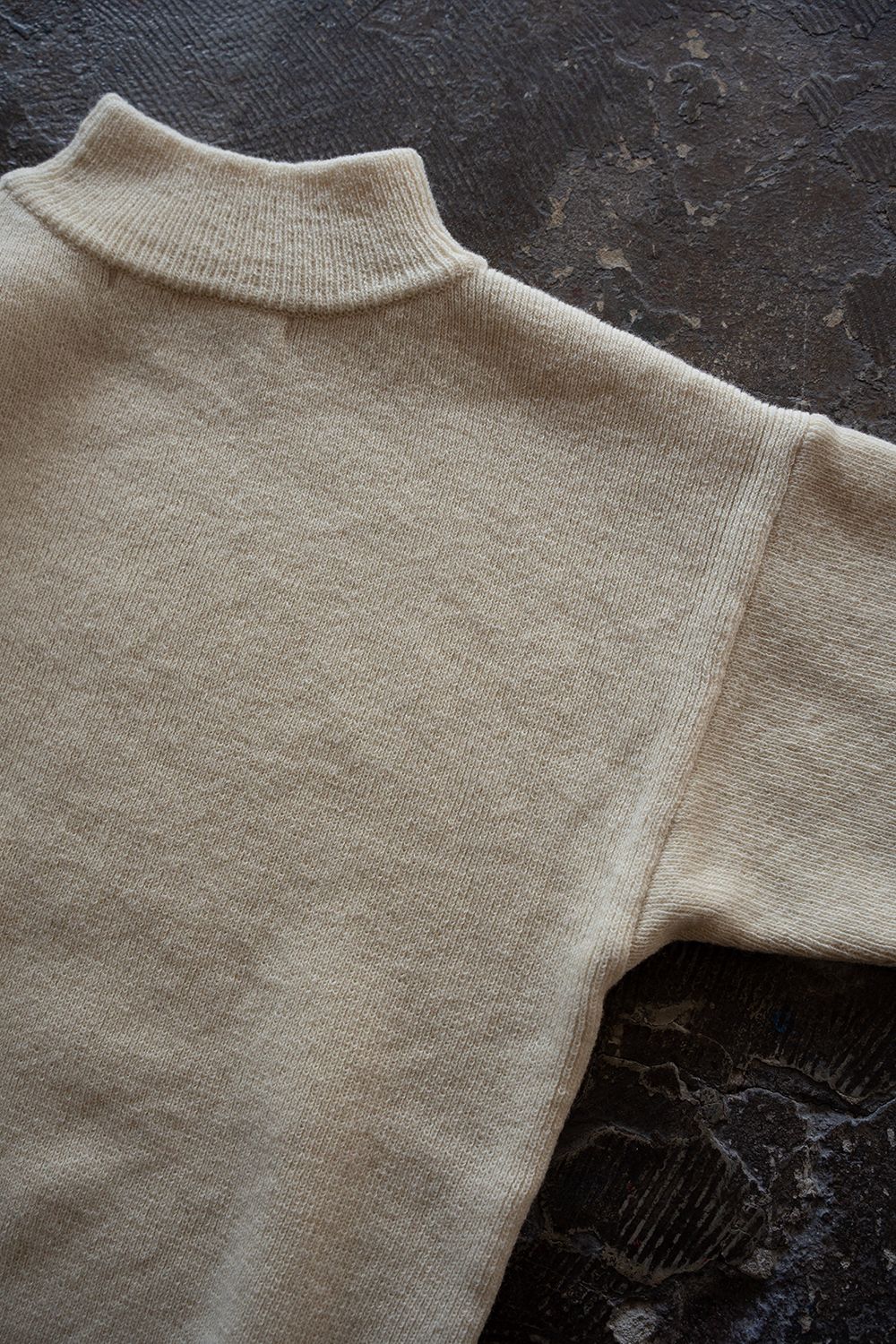 Hard twisted Shetlandwool GOB sweater(WHITE)