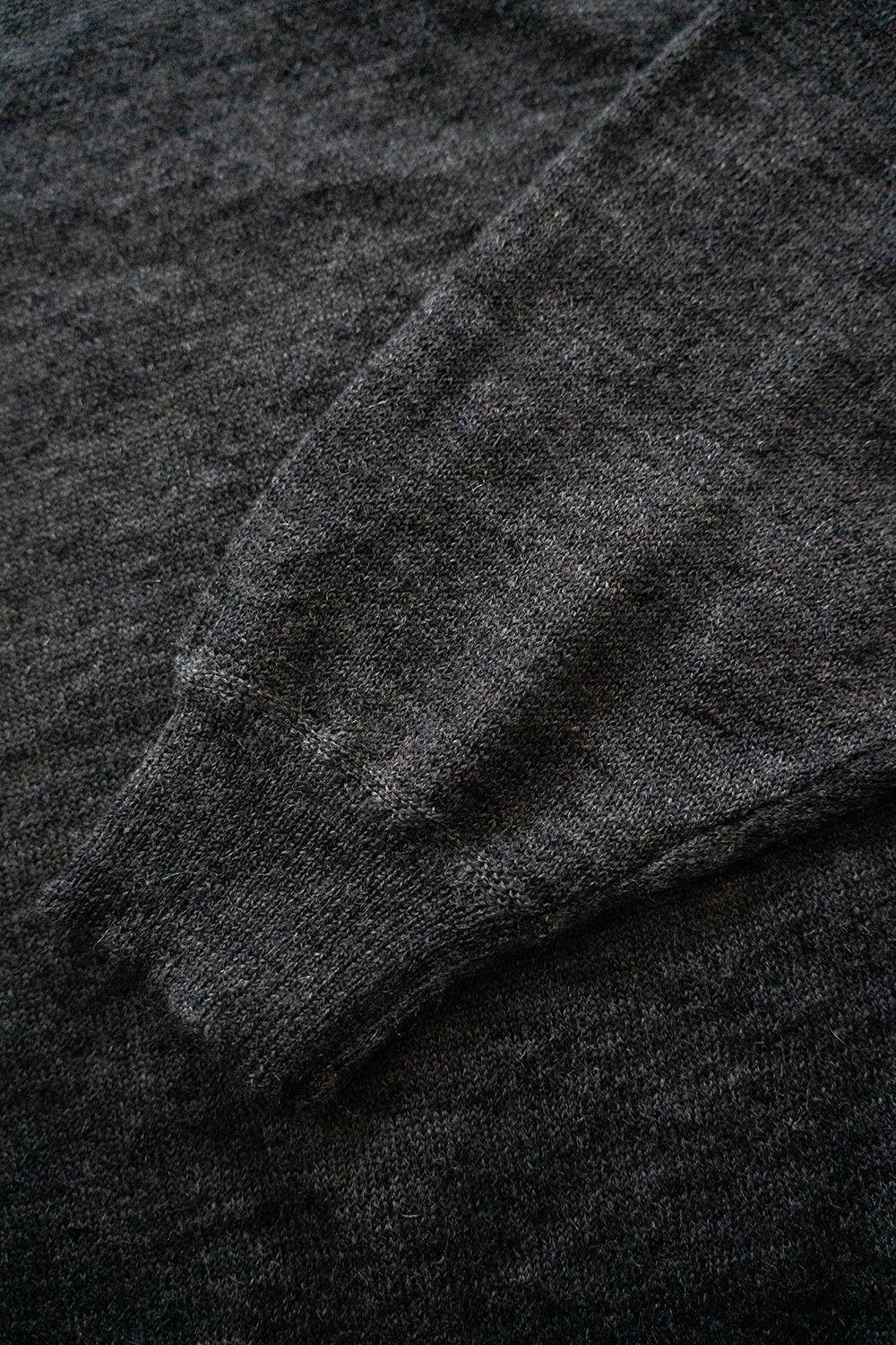 【25AW】エクストラキッドモヘア12Gニット(GRAY)