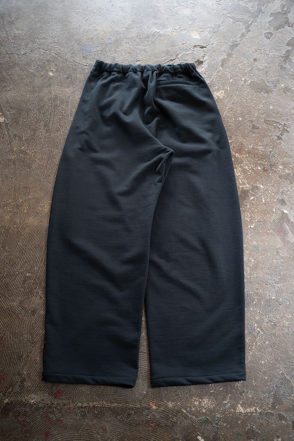 【ラスト1点】【25AW】裏毛ワンタックスラックス(DARK NAVY)