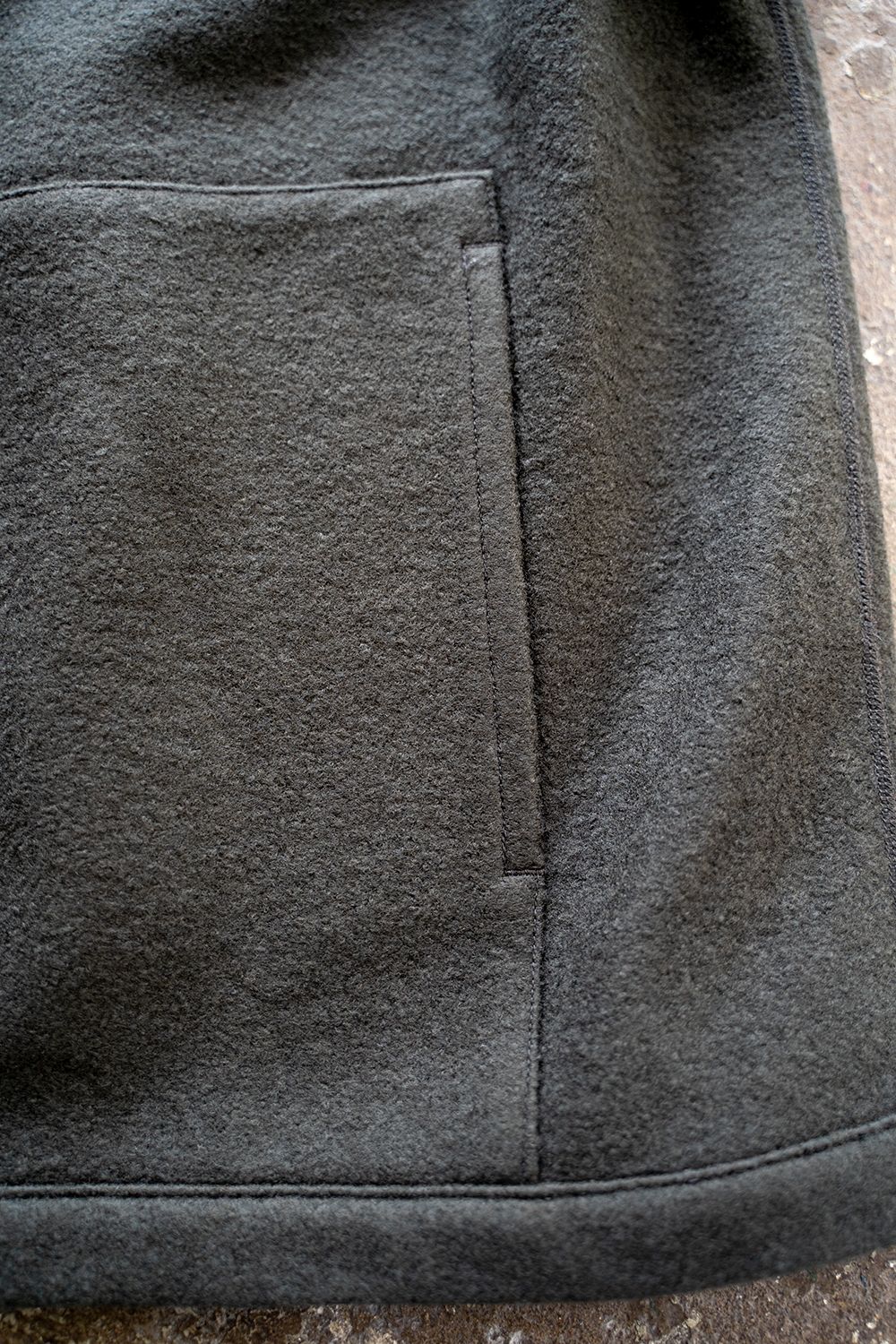 【ラスト1点】【21AW】ウールパイルジップベスト(CHARCOAL)