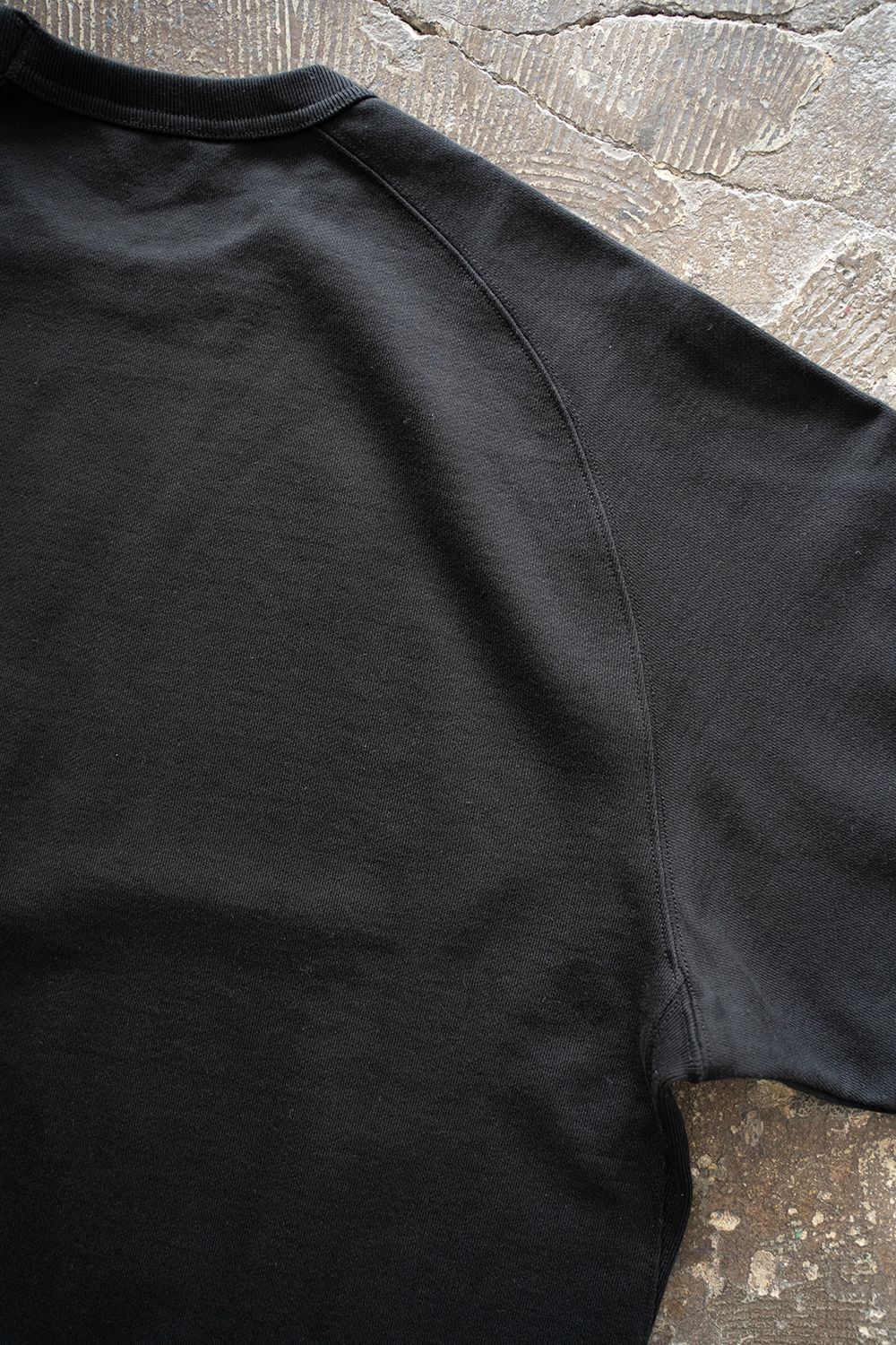 【ラスト1点】【25SS】サドルスリーブプルオーバースウェット(INK BLACK)