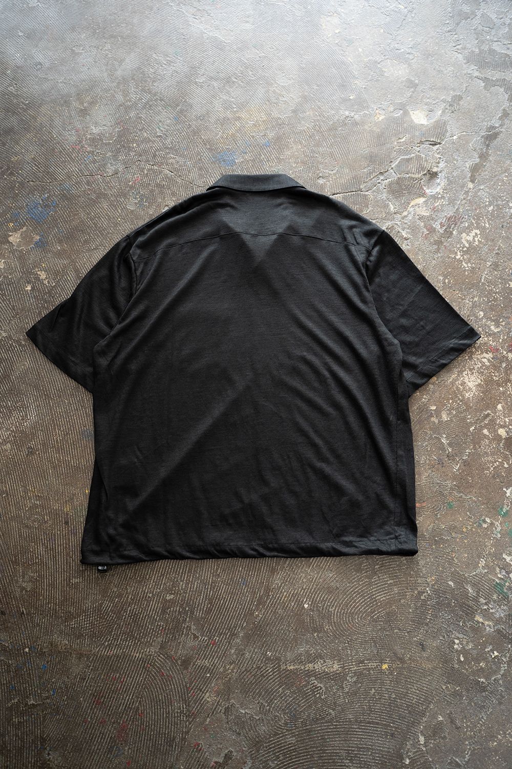 【ラスト1点】【25SS】ラミー半袖プルオーバーシャツ(BLACK)