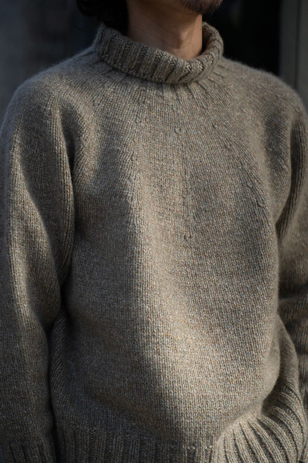 yak/lambs multi ply HAND KNITTING yoke top turtle neck sweater(FOG)