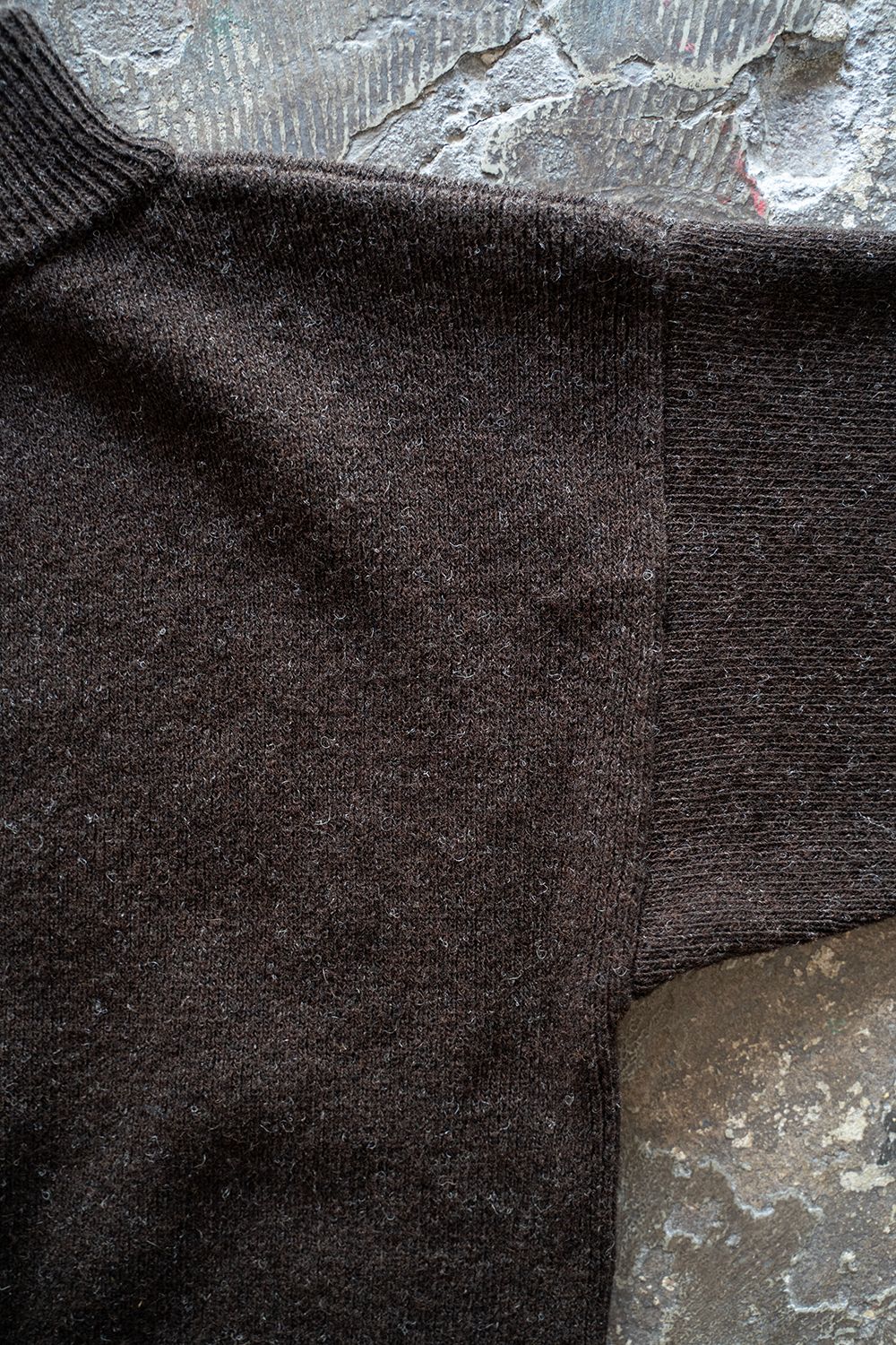Hard twisted Shetlandwool GOB sweater(BROWN)